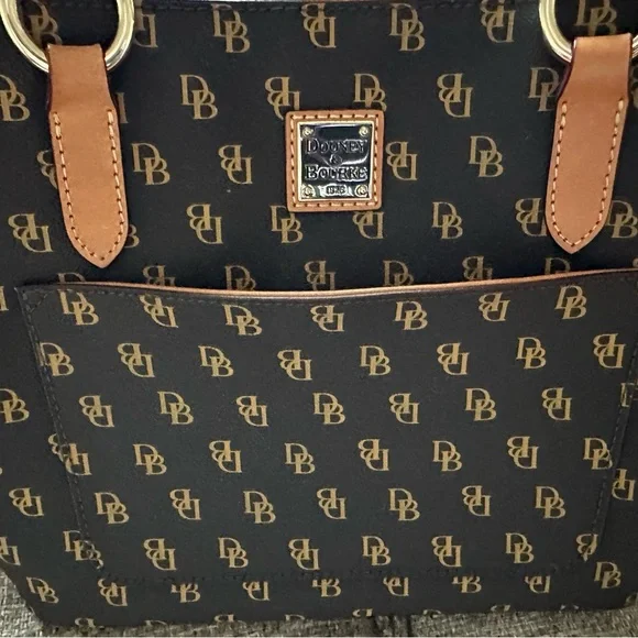 Dooney & Bourke Signature Tammy Tote - Picture 4 of 8